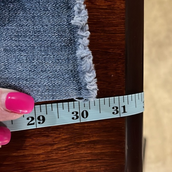 Judy Blue Womens Dad Jeans 13/31 Med Wash Frayed Hem Straight Leg Relaxed Fit - Picture 12 of 15